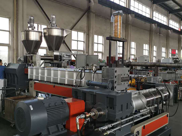 高填充元明粉盐白透明料造粒机