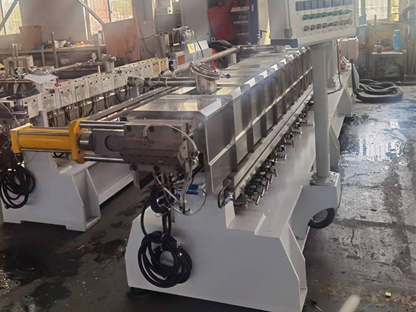 可降解片材生产线厂家：可降解材料的一些常识？